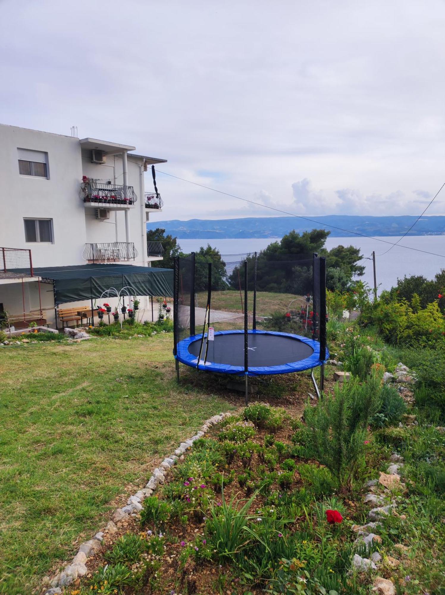 With 2 Balconies And Sea View Apartment Omis